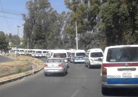 Protestan transportistas por repunte de asaltos